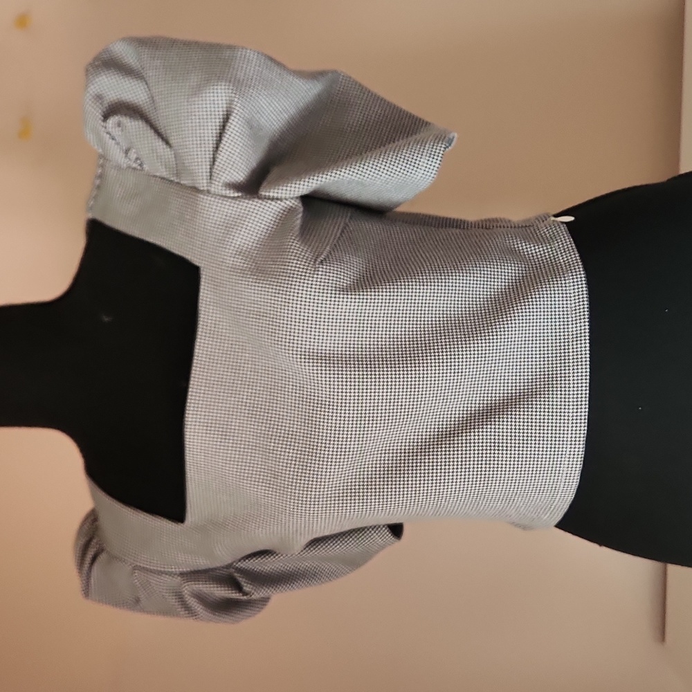 Black checkerboard puff sleeve blouse Small